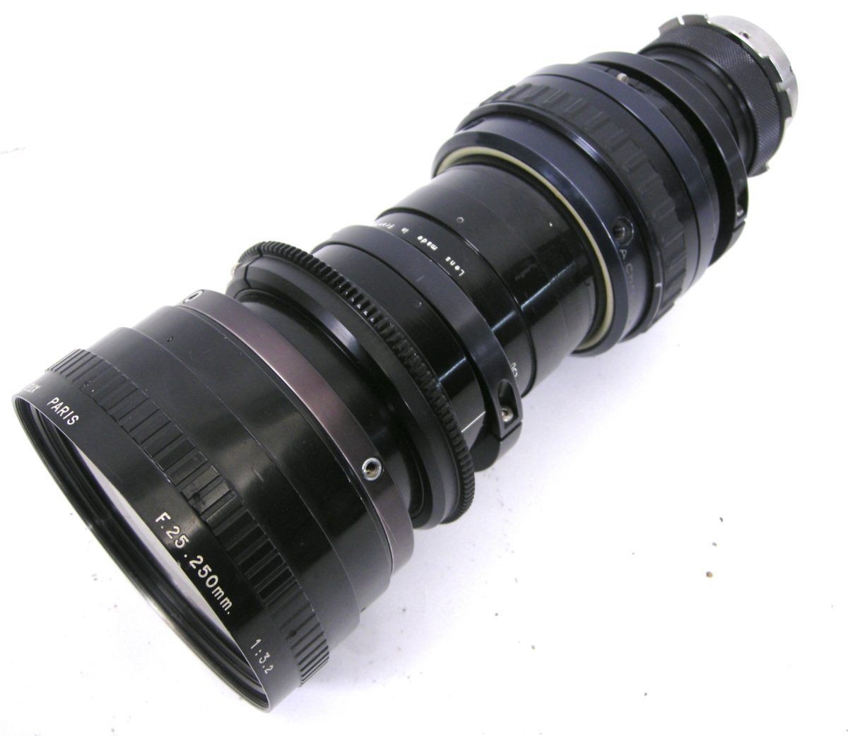 (Arri PL) Angenieux 25-250mm Lens (35mm)