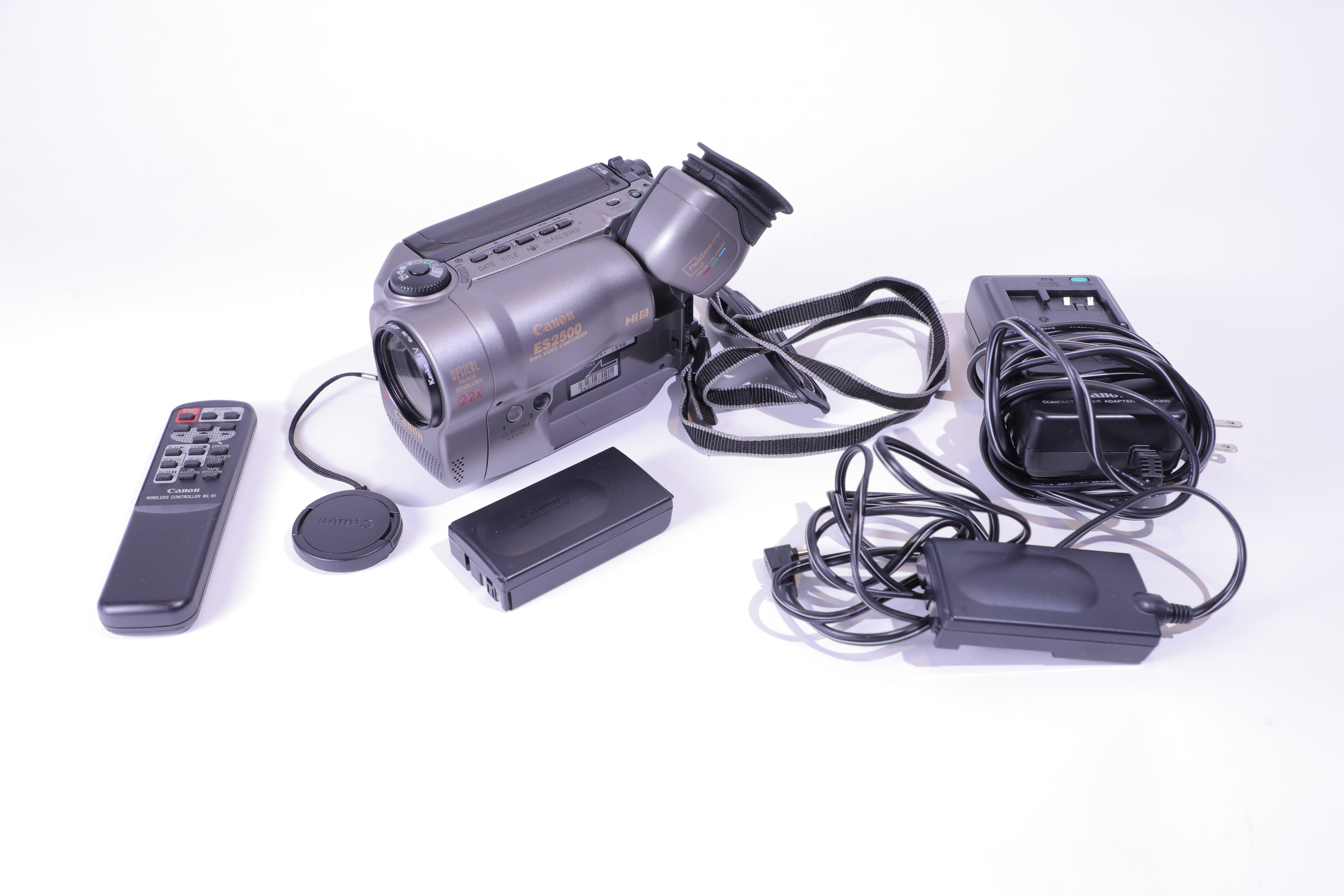 Canon ES2500 - Hi8 Camcorder