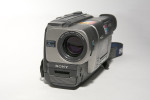 Sony TR517 Hi8 Camcorder Package