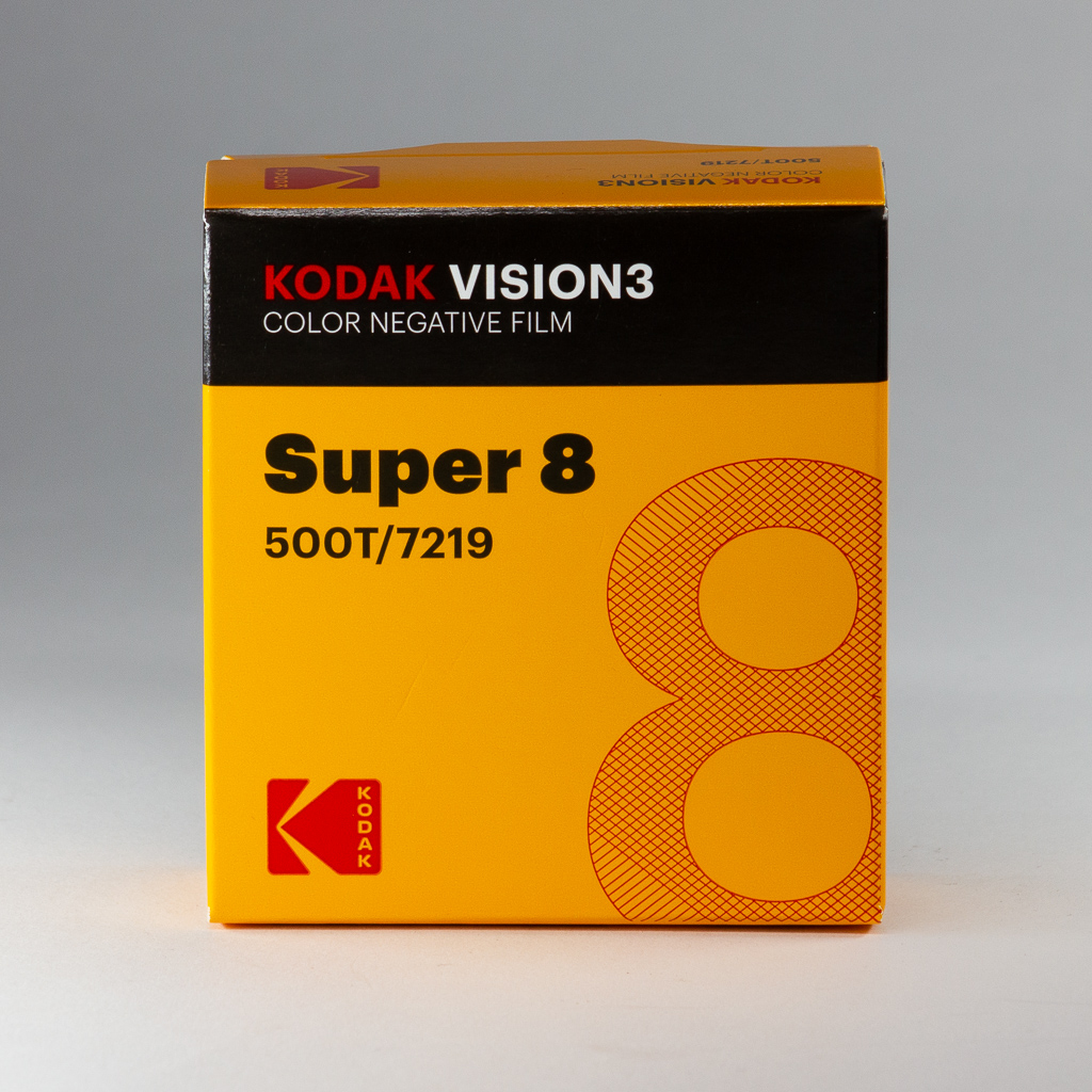 Kodak VISION3 7219 Super 8mm Colour Negative Film (50ft : ASA 500T)